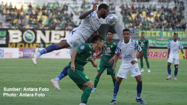 pertandingan psis vs persebaya ditunda